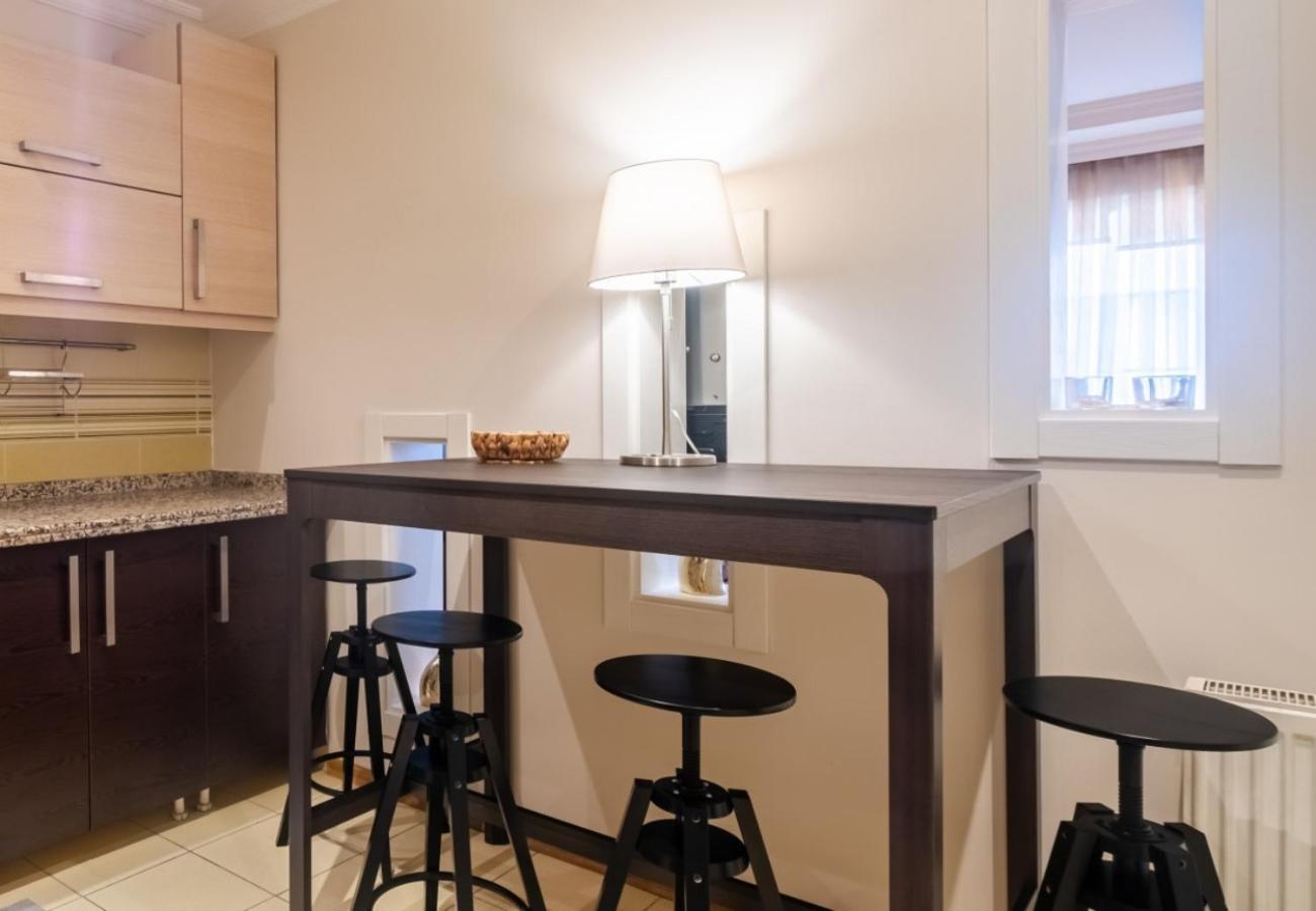 Exclusive Flat With Balcony In Nisantasi Apartment Istanbul Exterior photo